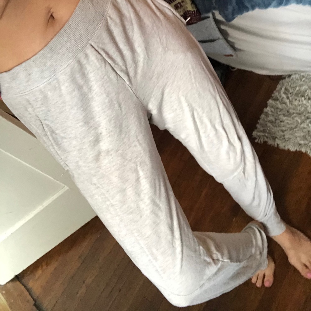 ALO Sweatpants